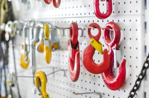 Gösteri booth ile büyük kırmızı ve sarı