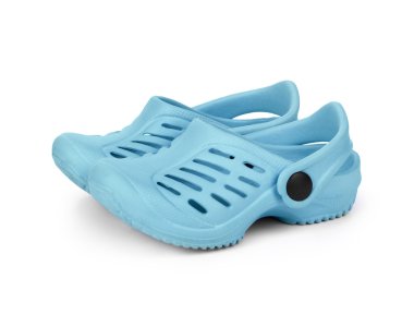 Beyaz arka plan üzerinde izole sandalet