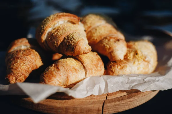 Prachtig ingerichte catering snacks en hapjes — Stockfoto