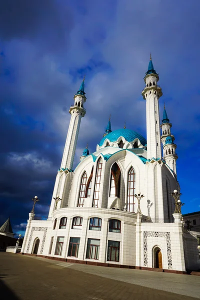 A maior mesquita da Europa — Fotografia de Stock