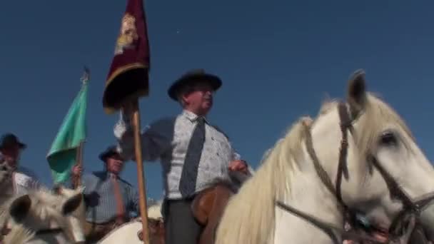 Feest van de zigeuners in 2012 Camargue, Frankrijk — Stockvideo