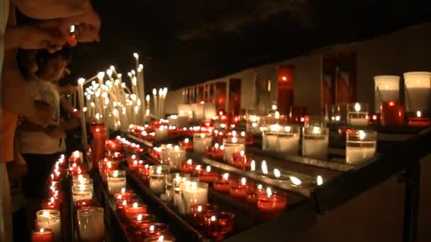 Feest van de zigeuners in de Camargue — Stockvideo