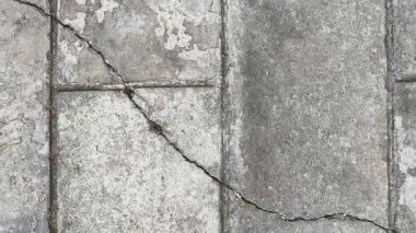 Çimento yüzeyindeki çatlakları yakınlaştır. Üst Görünüm ve Kapat