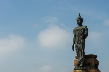 Buda heykeli Tayland ayakta