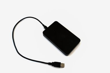 Harici diskler izole siyah renk arka plan