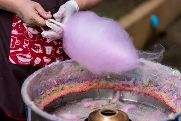 Candy floss stroj s růžové cukrové vaty — Stock fotografie