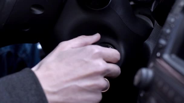 Відправною двигуні автомобіля — стокове відео