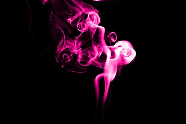 Fumo rosa astratto su sfondo nero — Foto Stock