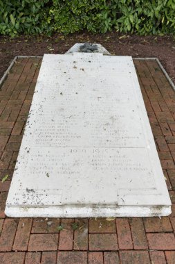 Thornton Cleveleys, İngiltere, 07/14/2014, Dünya Savaşı 1 ve 2. Dünya Savaşı hayatlarını kaybeden askerler için Thornton ICI Savaş Anıtı.