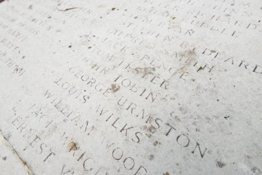 Thornton Cleveleys, İngiltere, 07/14/2014, Dünya Savaşı 1 ve 2. Dünya Savaşı hayatlarını kaybeden askerler için Thornton ICI Savaş Anıtı.