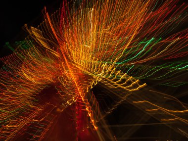 Rengarenk ışıklar radyal yıldız patlaması ışık yollar oluşturan sıcak