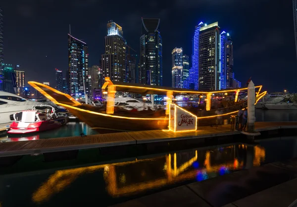 Dubai marina city lights lit up at night with famous landmark buildings — Stock Photo, Image