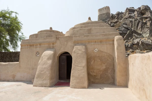 Al badiyah Moschee oder osmanische Moschee die älteste Moschee in den Vereinigten Arabischen Emiraten — Stockfoto