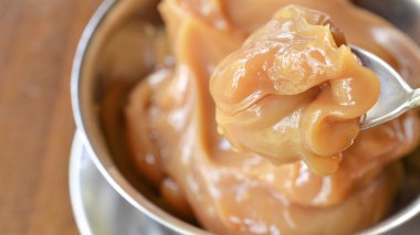 Karamelli krema (doce de leite) tatlı