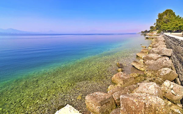 Loutraki playa Grecia — Foto de Stock