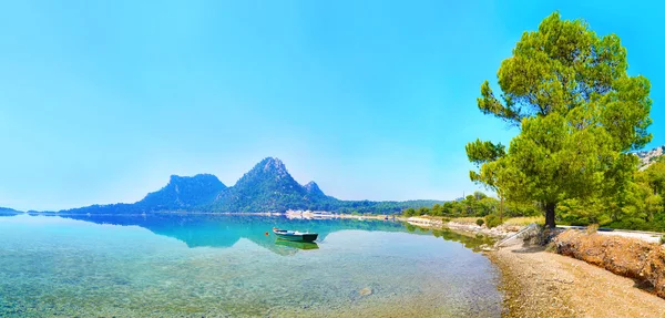 Lago Heraion - Vouliagmeni Loutraki Grecia —  Fotos de Stock