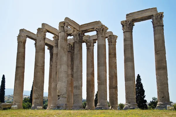 Templo de Zeus olímpico en Atenas Grecia — Foto de Stock