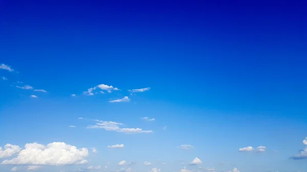 uzay ve gökyüzü clound