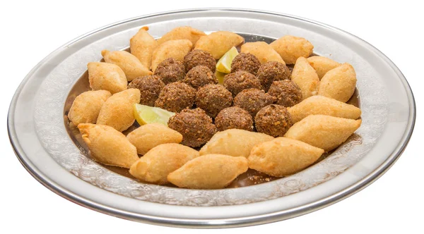 Brezilyalı kızarmış aperatifler karışımı