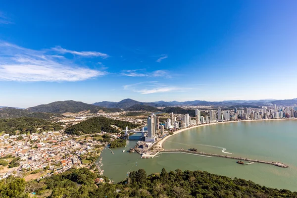Vista de la ciudad de Balneario Camboriu playa. Santa Catarina — Foto de Stock