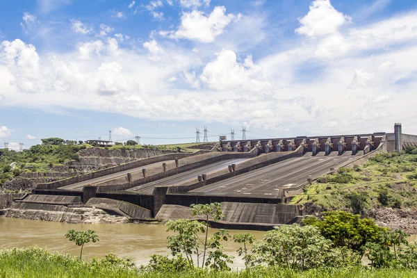Itaipu Dam, Foz do Iguacu, Brazil. — Stock Photo, Image