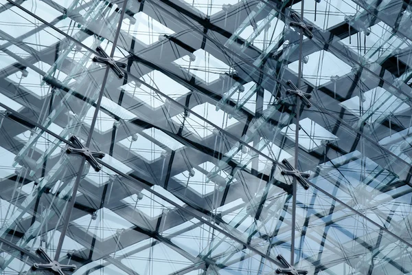 Estructura moderna de acero y vidrio — Foto de Stock