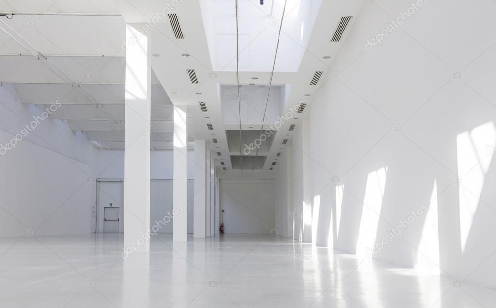Leeres Museum Hall Interieur — Stockfoto © tostphoto #108516126 Leeres Museum Hall Interieur — Stockfoto © tostphoto #108516126
