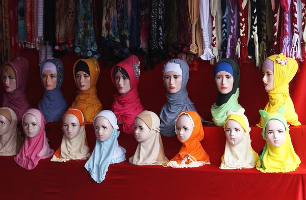 Straßenmarkt für muslimische Mode — Stockfoto