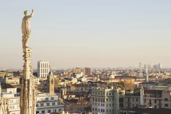 Skyline de Milão da igreja Duomo — Fotografia de Stock