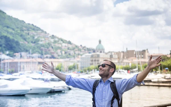 Glad turist i Como, Italien — Stockfoto