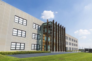 Teknoloji parkı ve modern ofis binaları