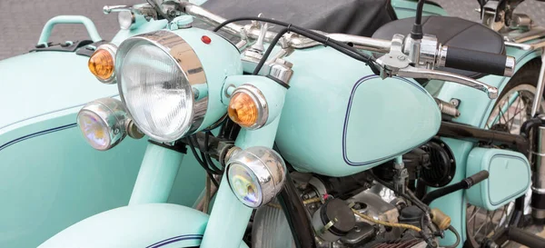 Старый Винтажный Мотоцикл Голубого Цвета — стоковое фото