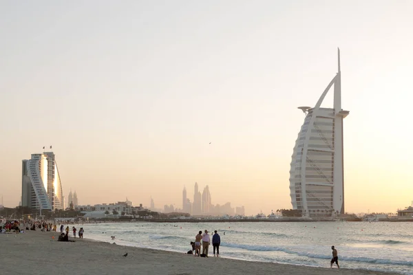 Kilátás Leghíresebb Strand Dubai Jumeirah Strand Naplementekor Készült Fénykép — Stock Fotó
