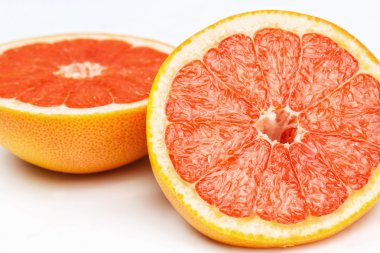 Kırmızı greyfurt dilim