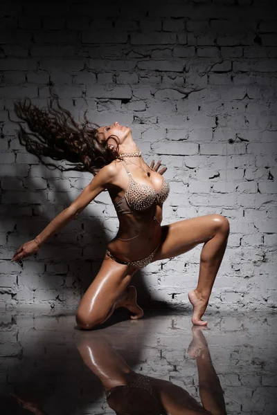 Sexy bela dançarina — Fotografia de Stock