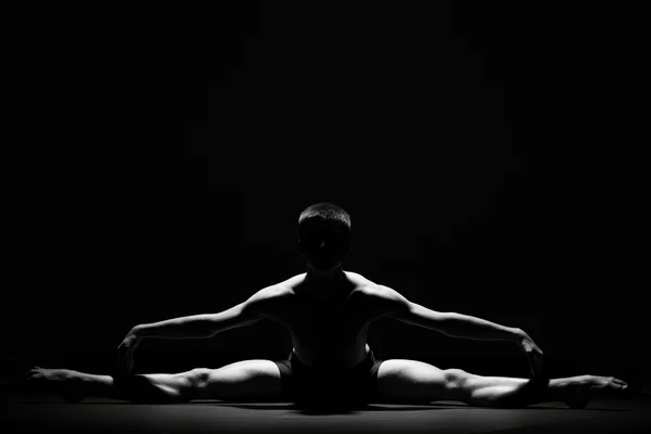 Ballet danseur en noir — Photo