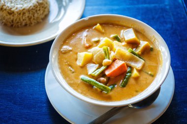 Lezzetli Tay çorbası