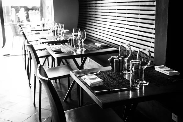 Bordsetting i restaurant – stockfoto