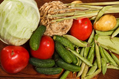 birçok farklı sebze