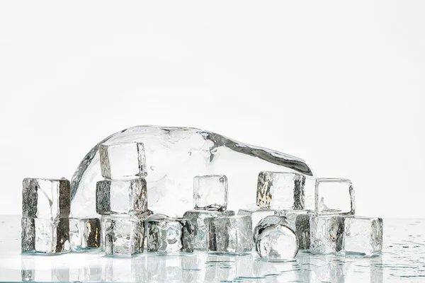 Buz küpleri ve topları — Stok fotoğraf