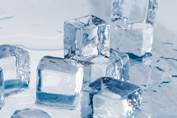 Ice cubes and balls — Stock Photo, Image