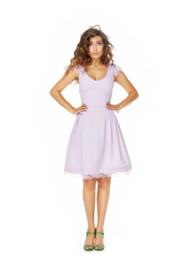 prachtige model in roze jurk