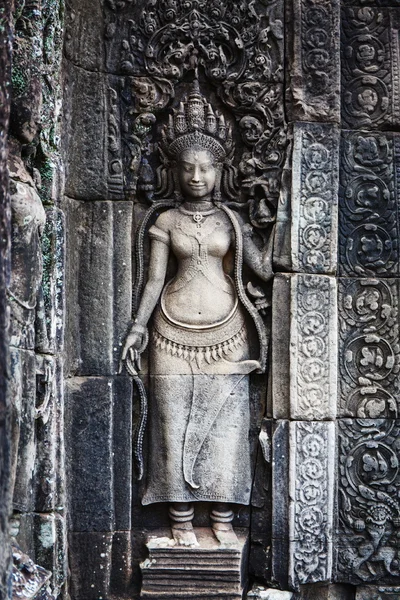 Płaskorzeźba w Banteay Srei, Kambodża — Zdjęcie stockowe