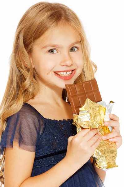 Mooi meisje met chocolade — Stockfoto