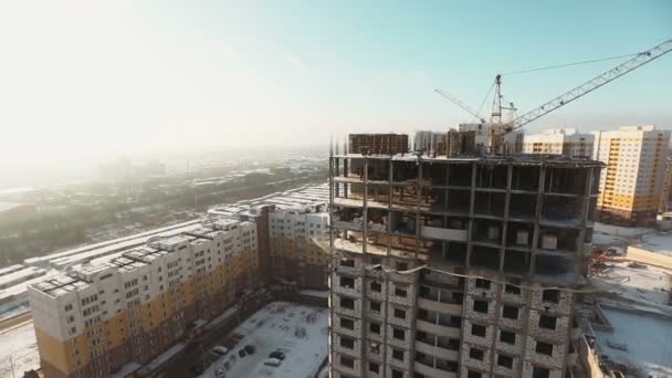 Bouw van residentiële gebouwen. Luchtfoto — Stockvideo