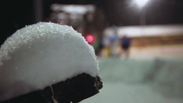 Skigebied bij nacht bokeh — Stockvideo