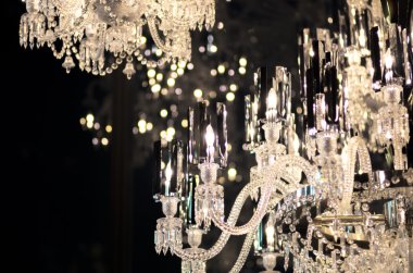 bir güzel avize ışıkları