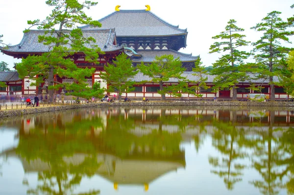 Todaiji temple, nara (prefektury), cestovní ruch Japonsko — Stock fotografie
