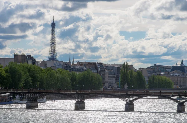 Řeku Seinu, paris, cestovní ruch, Francie — Stock fotografie