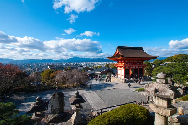 Chrámu Kiyomizu, Kjóto (prefektury), japonské tradiční chrámy a svatyně — Stock fotografie